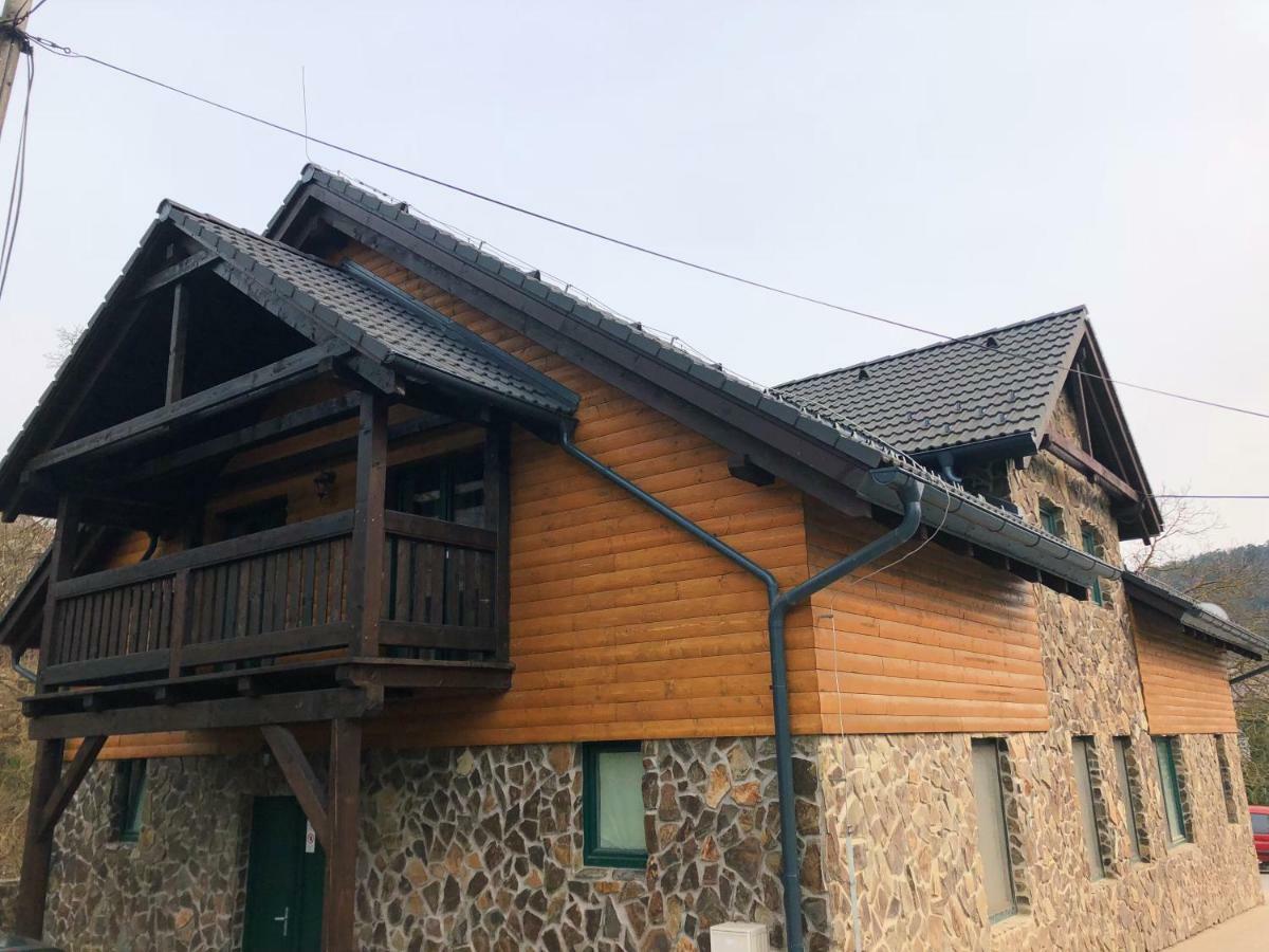 Apartman Pod Orechom Drienica Ngoại thất bức ảnh